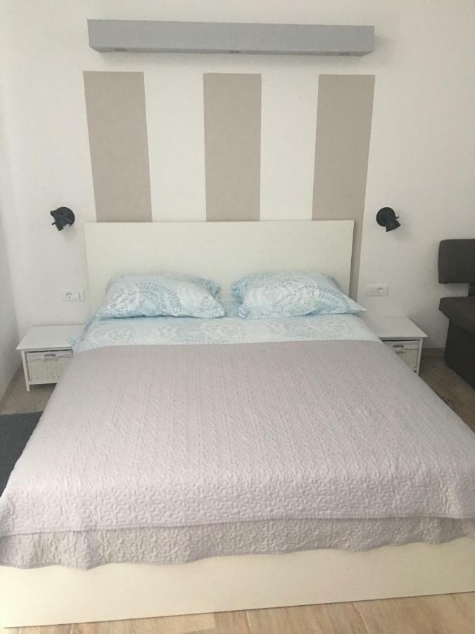 Appartement Studio Apartman Dado à Bale Extérieur photo